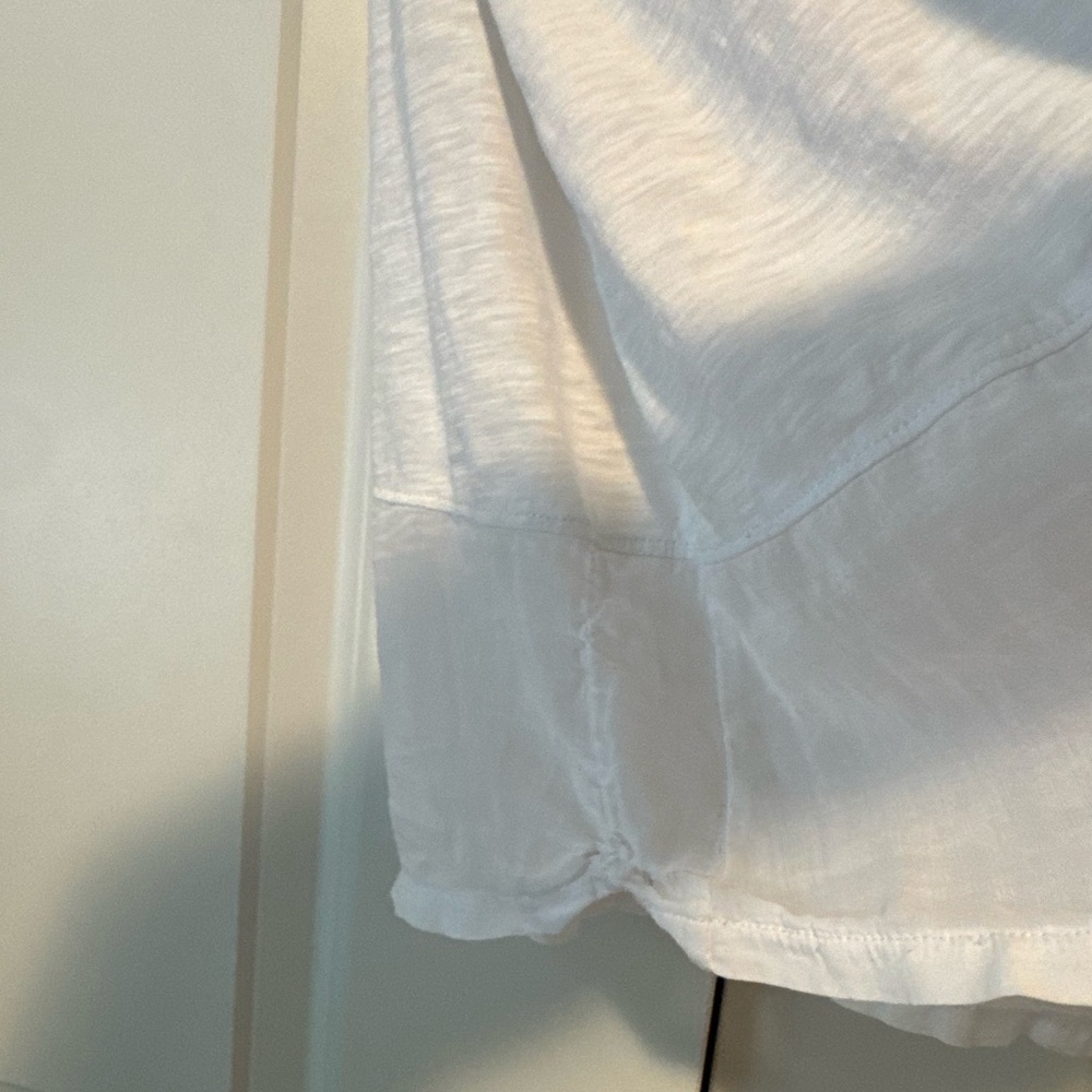 Lilla P Soft Sleeveless White Tank Top Sz Large - Picture 4 of 8